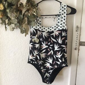 Seea one piece swimsuit